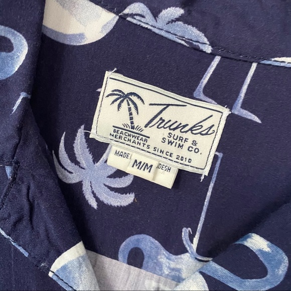 🆕 NWT Trunks Surf & Swim Co. Waikiki Aloha Shirt - Picture 6 of 10